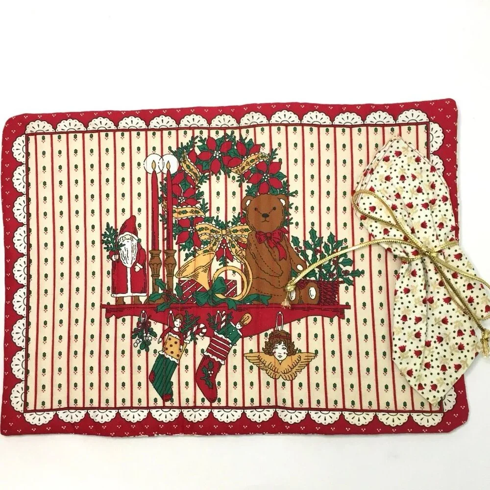 VTG 4 Quilted Holiday Placemats11”x15” 4 Matching Napkins Christmas Santa Angels